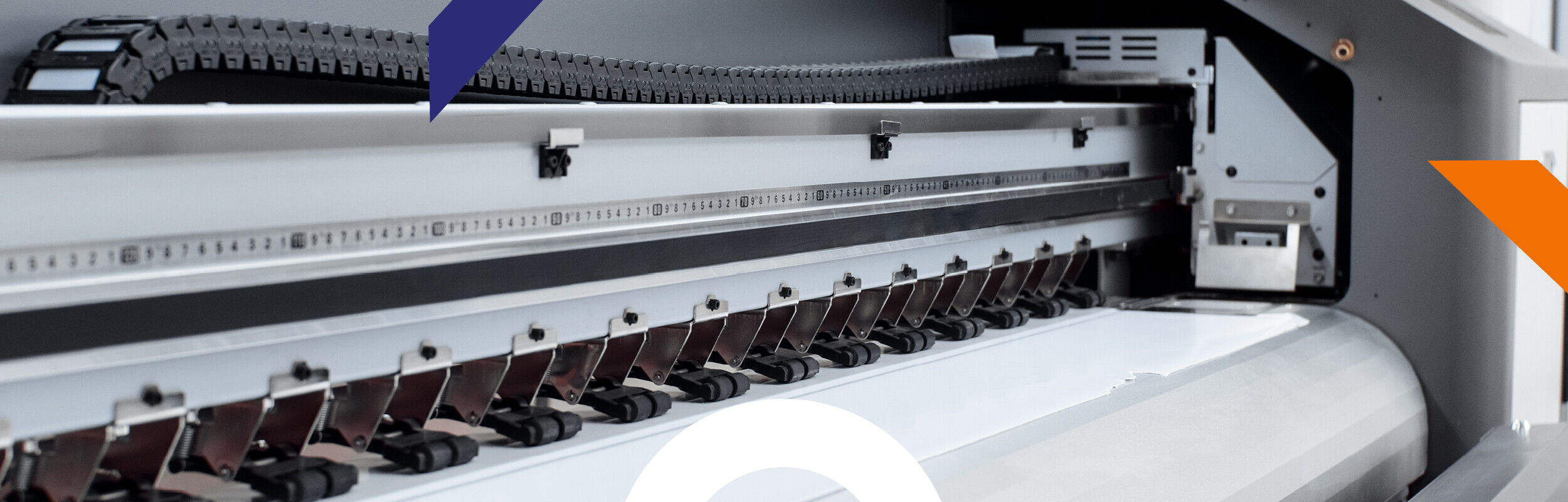 eq-finance-slider-equipment-le